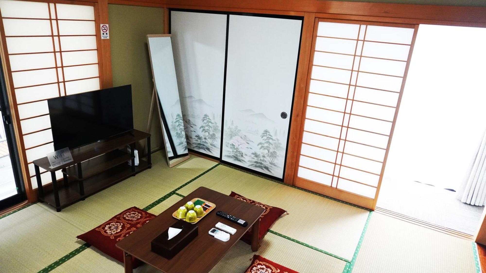 富士山を眺められる宿 ゲストハウス花水木 Nishikatsura Eksteriør bilde